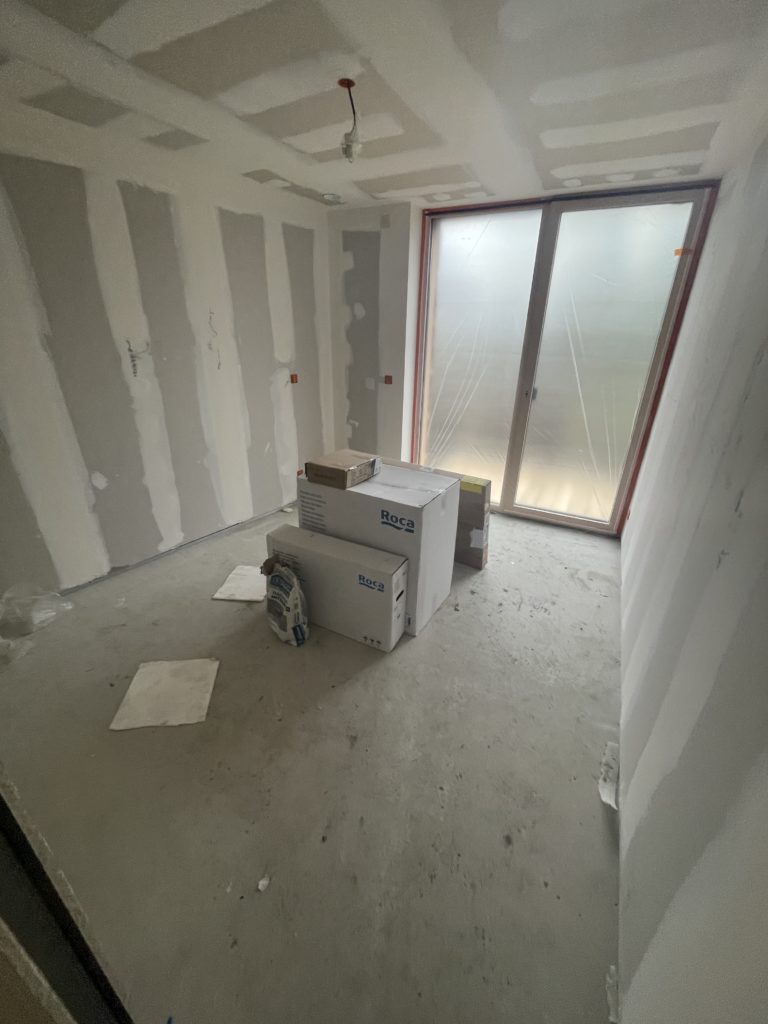 Présentation d'un chantier peinture bâtiment à Cambrai - Ecopro Peinture